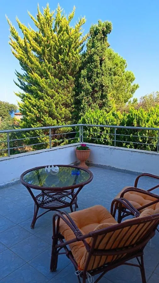 Villa Harris Nea Poteidaia Apartment